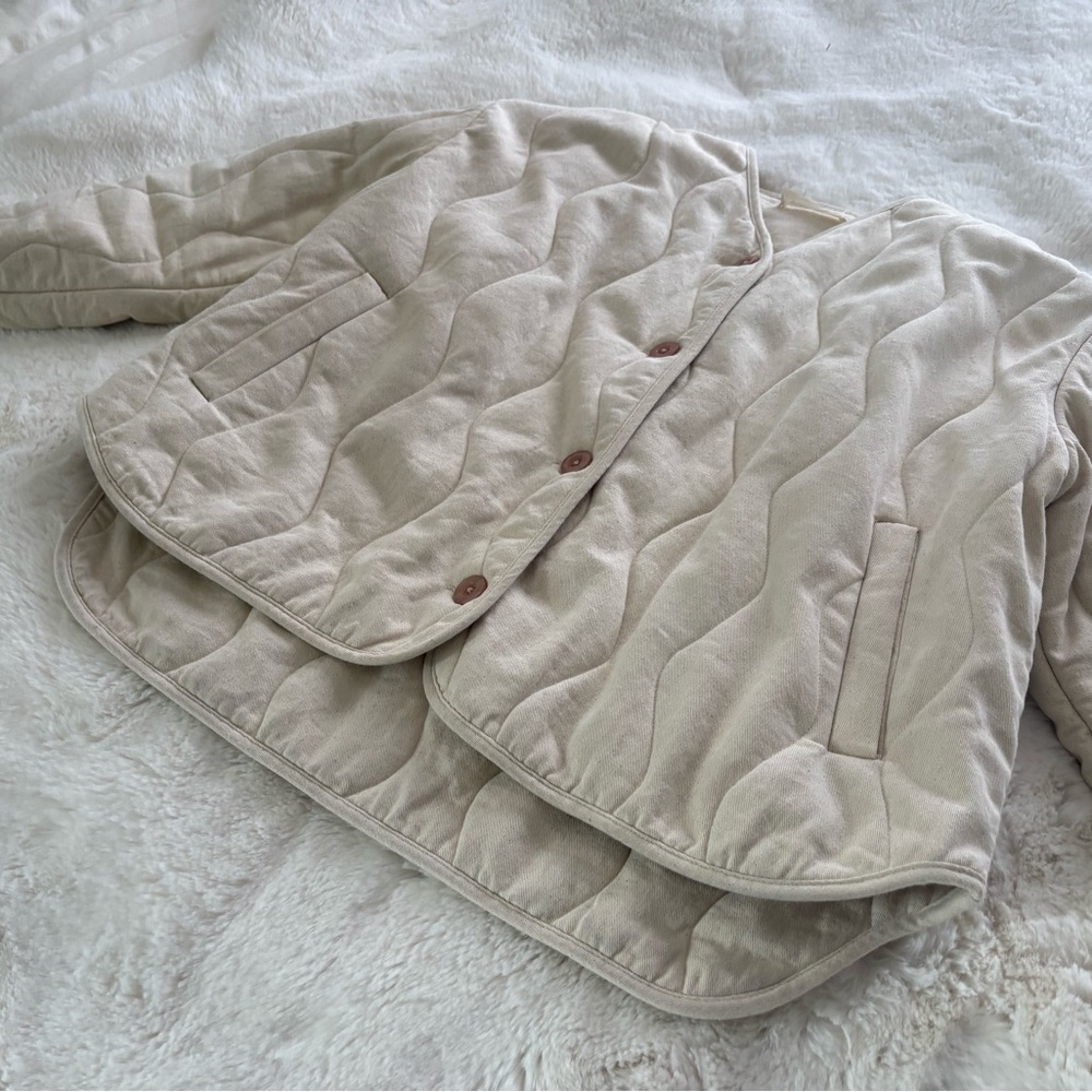 Wavy Quilted Button-Front Puffer Jacket in Light Beige - Picture 4 of 9